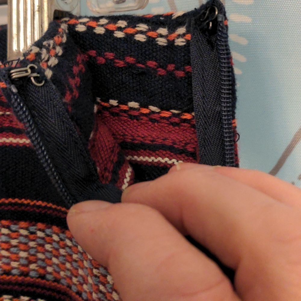 Hollister Woven Southwestern Blanket Pattern Mini Skirt Sz 9 - Picture 6 of 8